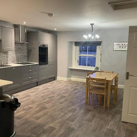 Cosy Apartment Above Village Pub بكستون المظهر الخارجي الصورة